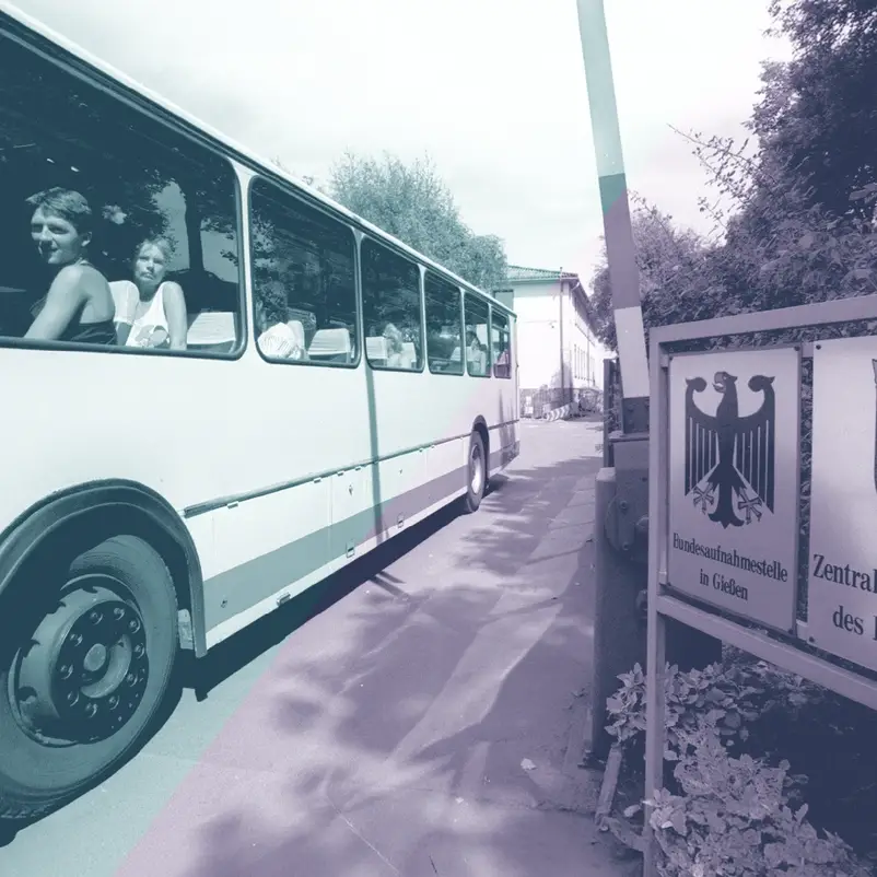 Nach drüben: Geflüchtete des Paneuropäischen Picknicks werden von der Notaufnahmestelle Gießen weiterverteilt, 20. August 1989 (U. Weitz/AP)